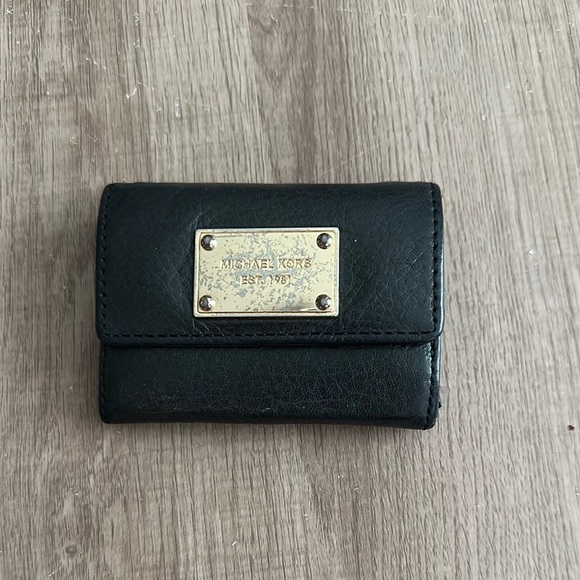 Michael Kors Black Leather Wallet with Gold Logo - Picture 1 of 4
